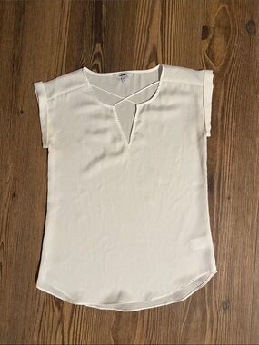 Express Cream Short Sleeve Blouse